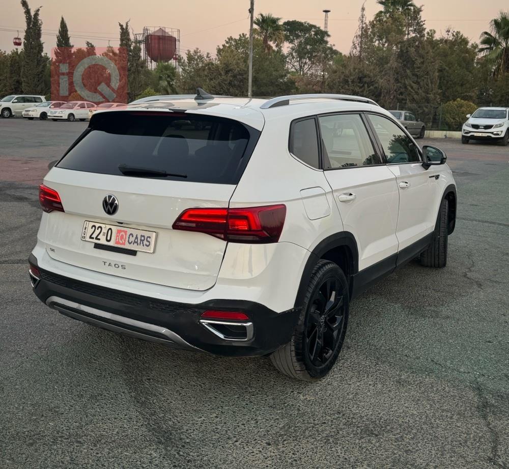 Volkswagen Taos